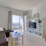 Beachfront House In With Stunning Views Prázdninový dům *
